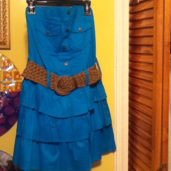 dress - Picture 1 of 1