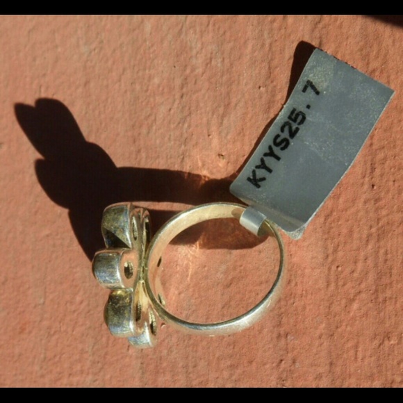 4.48ct Hunan Peridot Tookalon Sterling SilverRing - Picture 4 of 4