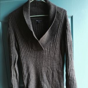 GAP SWEATER!