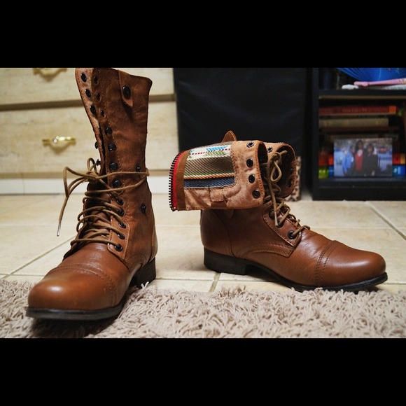 Steve Madden Boots - Steve Madden Combat Boots