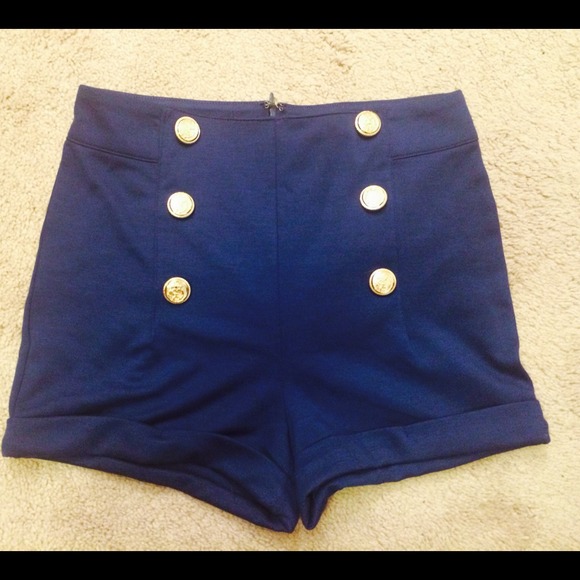 F21 navy blue high wasted shorts