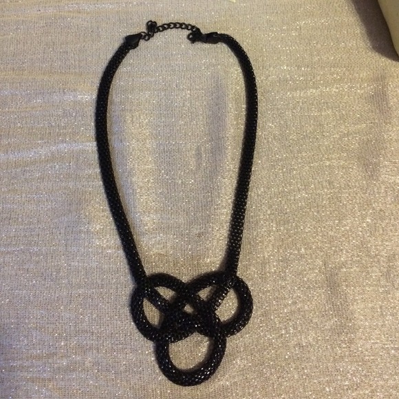 Black Knot Necklace