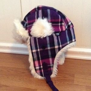 Plaid D&Y Winter Hat