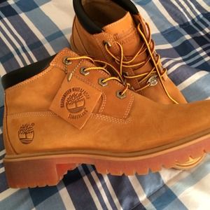 Timberland women's construction boots