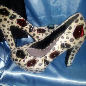 $16 Final  Markdown  Custom Cruella Deville Heels