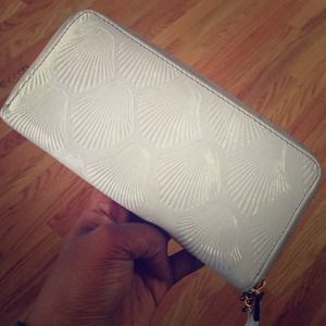 Seashell wallet from urban outfitters