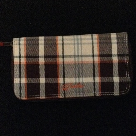 Dakine Plaid Wallet
