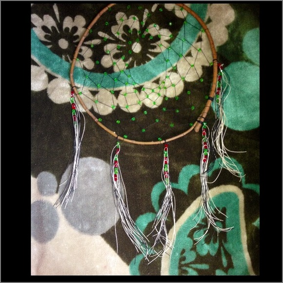 Handmade dream catchers - Picture 2 of 3