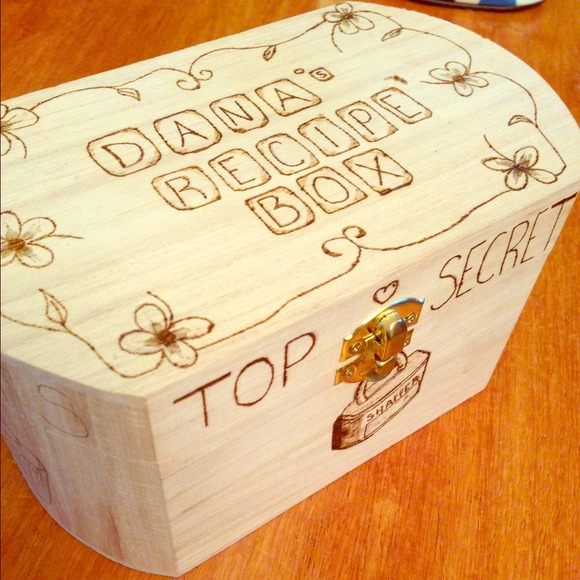 💍CustomMadeJewleryBoxes--Wood Burned! 💍