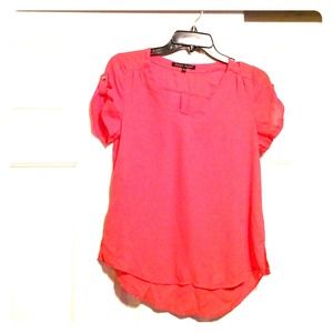 Vneck lightweight top