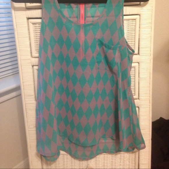 Turquoise and pink checkered flowy tank - Picture 2 of 3