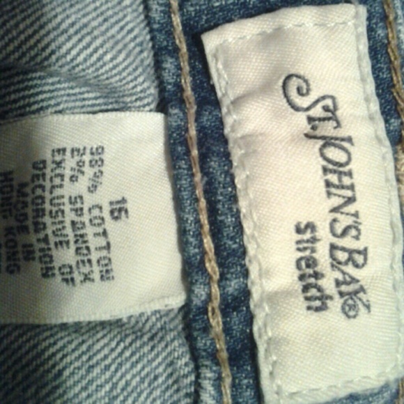 Jeans - Picture 2 of 4