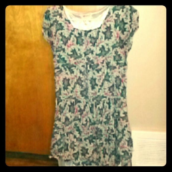 Dress - Picture 1 of 1