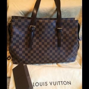 Authentic Louis Vuitton Damier Ebene Chelsea