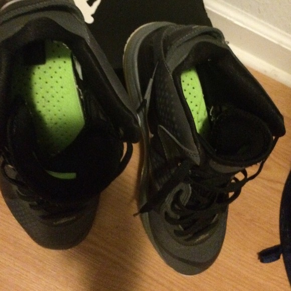 Worn once - Picture 4 of 4