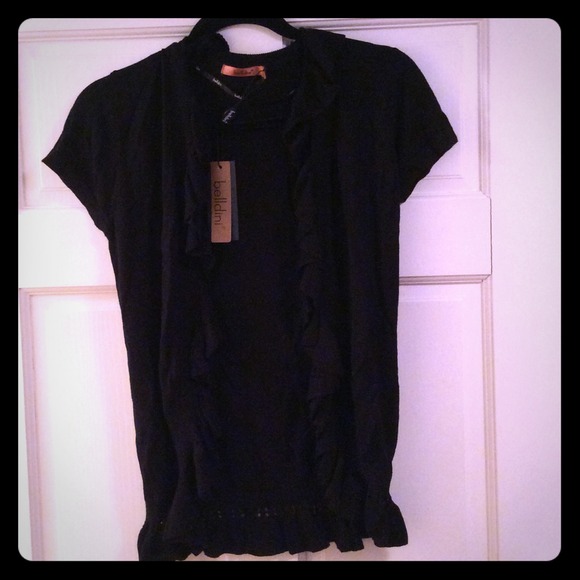 Belldini ruffle top!