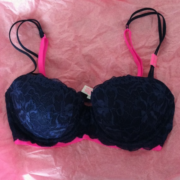 Victoria's Secret pink date push up bra 32d