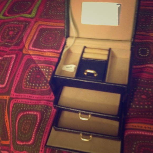 Black Leather Jewelry Box