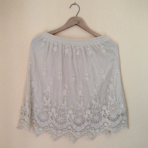 Cream Lace Skirt
