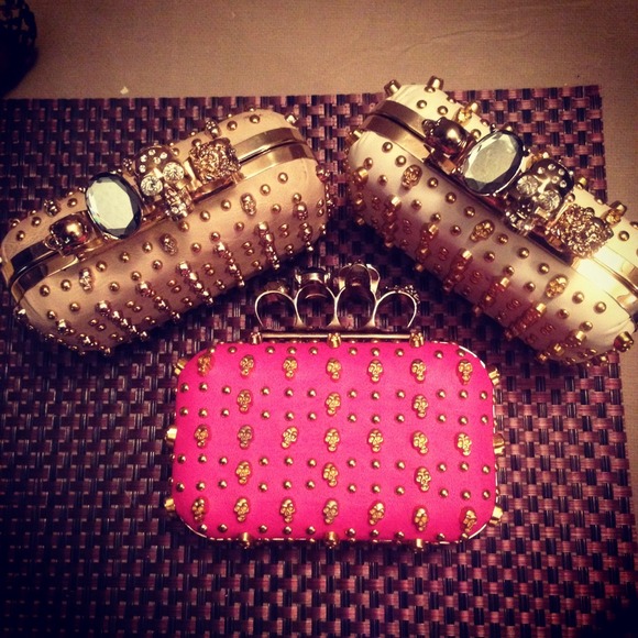 Skull & brass knuckle clutches