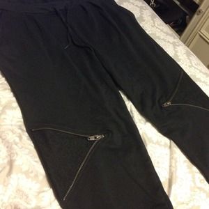 H&M Black zipper jogger pants