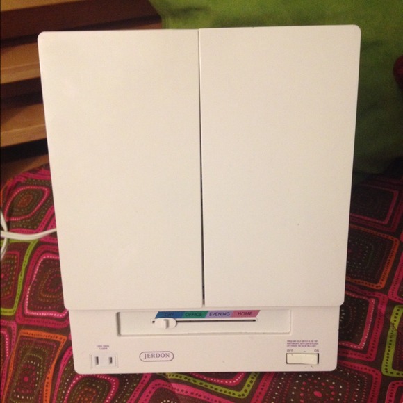 Light Up Make-Up Mirror