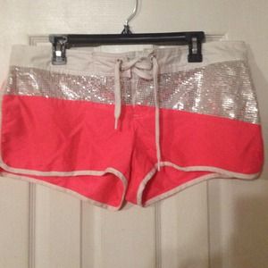 Peach color shorts💎