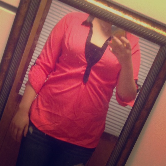 Pink and black half sleeve top