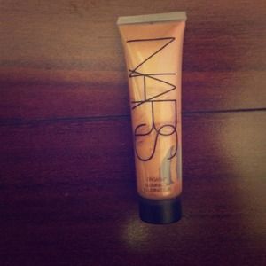 Brand new,Never used Nars "orgasm" illuminate✨sale