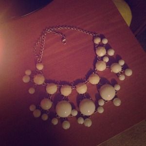 Francesca's Bubble Necklace