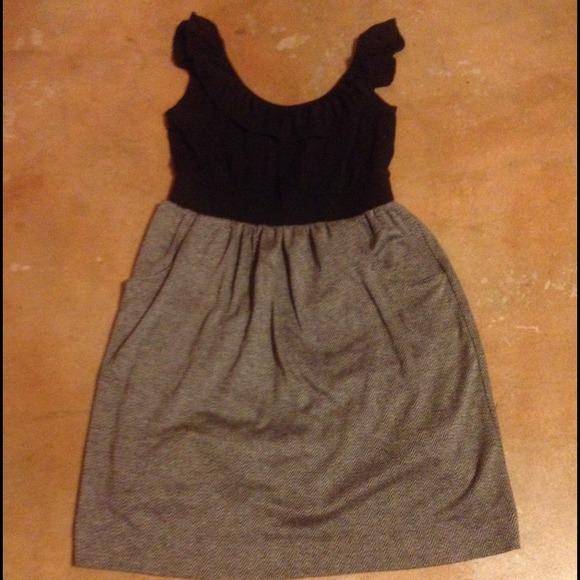 Sold: Anthropologie: Little Yellow Button dress xs - Picture 1 of 4