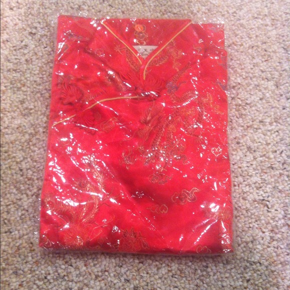 WOMEN'S RED ORIENTAL CHINESE DRESS W/ SLIT SZ S