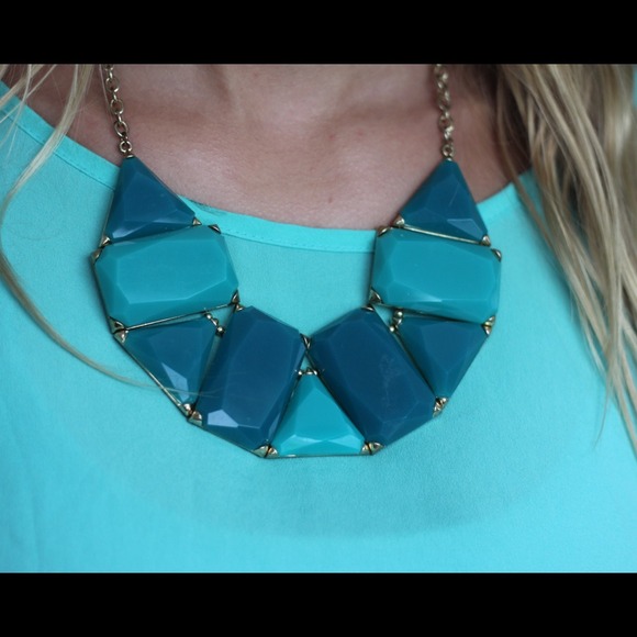 Francesca's Collections Jewelry - Francesca's Blue Statement Necklace
