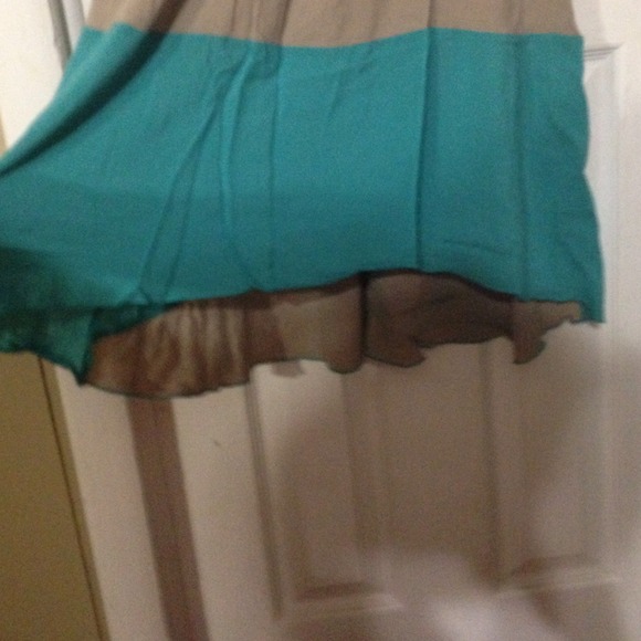 Beige and blue high low dress - Picture 2 of 3