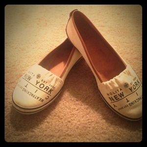 Tory burch 💯 authentic slip on  sneakers