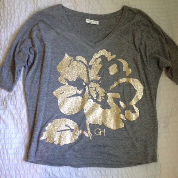 Quarter-sleeved Sparkly designed shirt