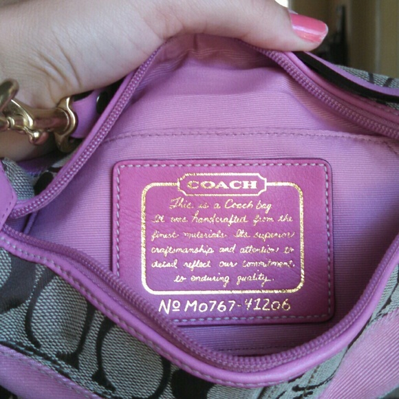 Authentic Coach Mini Purse - Picture 2 of 4