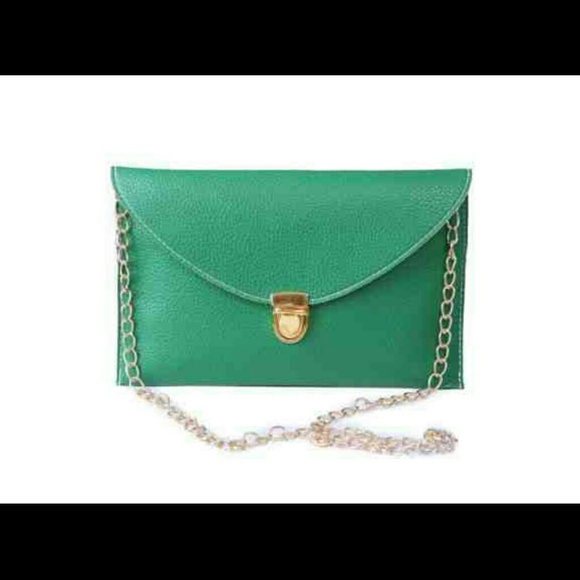 Clutches - Picture 4 of 4