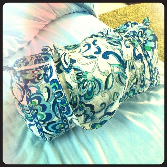 Vera Bradley Handbags - Vera Bradley Large Duffle Bag