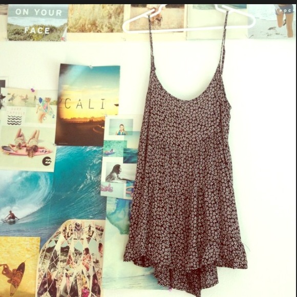 Brandy Melville Jada dress