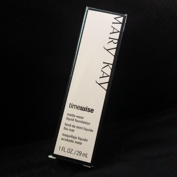 Ivory 5 Mary Kay matte wear liquid foundation