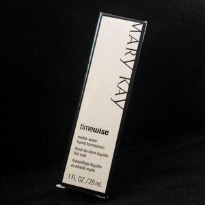 Beige 5 Mary Kay matte wear liquid foundation