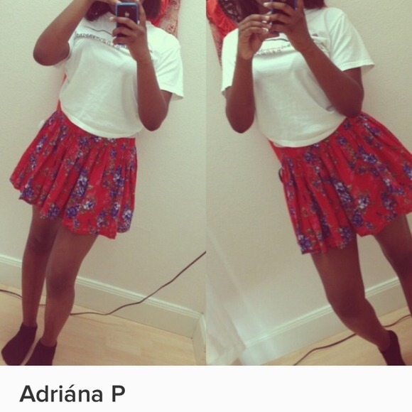 Floral Abercrombie skirt NWOT