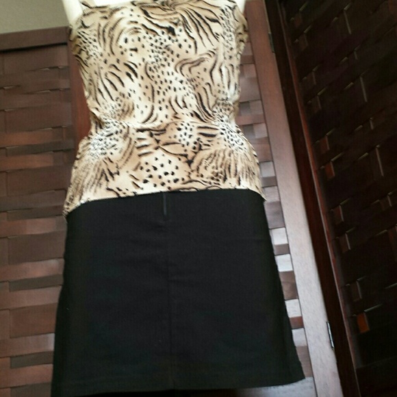 Black S/M Mini Skirt - Picture 3 of 4