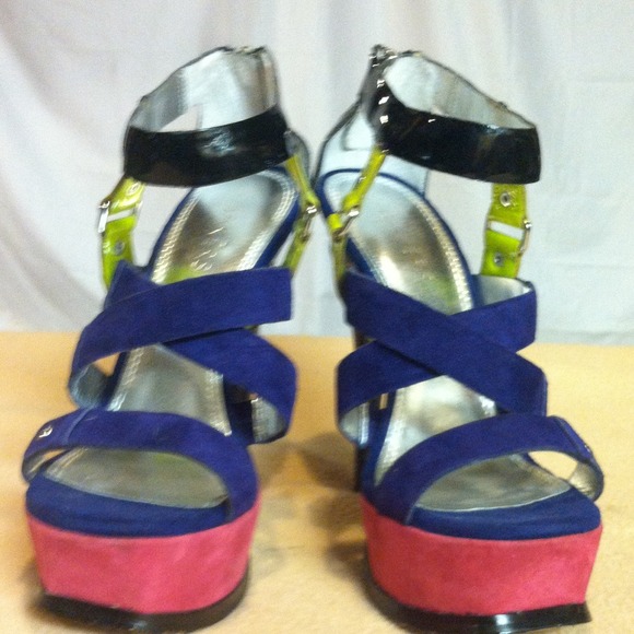 SOLD/Bakers Neon Color Heels - Picture 2 of 4