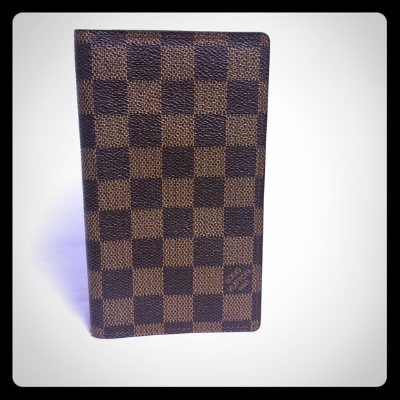 🚫SOLD🚫LV Damier Ebene Checkbook Cover MSRP $675