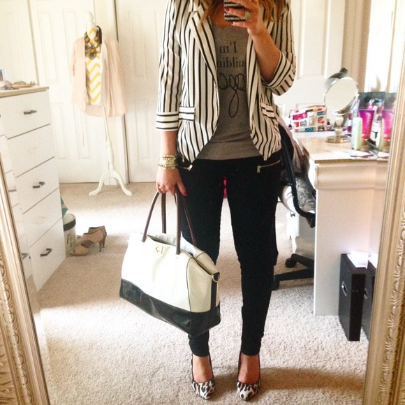 Follow me on Instagram @whatdaniwore
