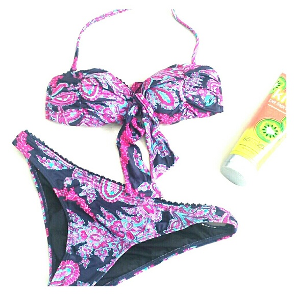 PRICE LOWERED 🙌 Billabong Bikini **BOTTOMS**