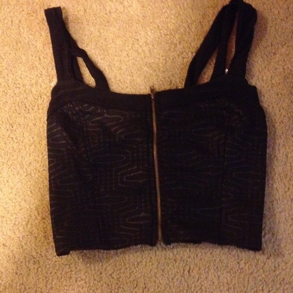 Black tight crop top