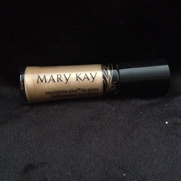 Mary Kay nourishine lip gloss